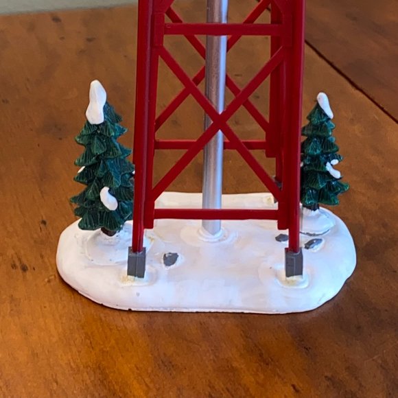 Vintage Lemax Christmas Village Water Tower 1996 - Picture 3 of 8
